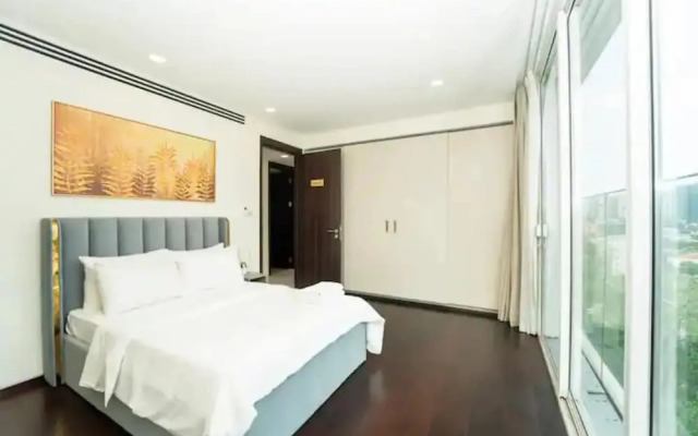 Serenity Sky Suites in Distrist 3