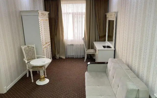 Premier Palace Apartment 1 Br Ggi