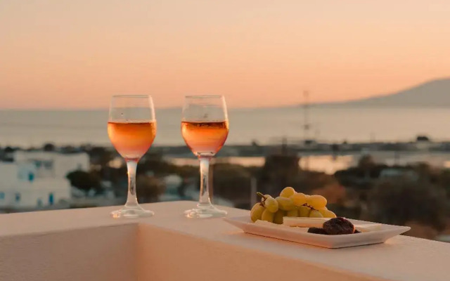 Mitos Suites