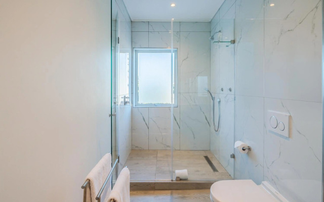One Marine Drive Boutique Hotel