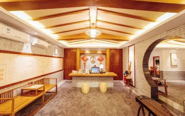 Oriental Hotel (Jiaochangwei)