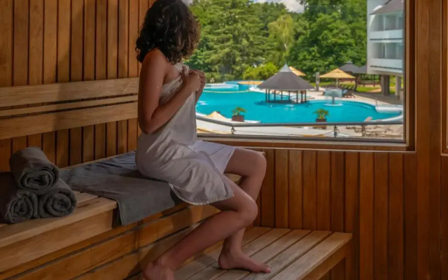 Ambient Hotel And AromaSpa