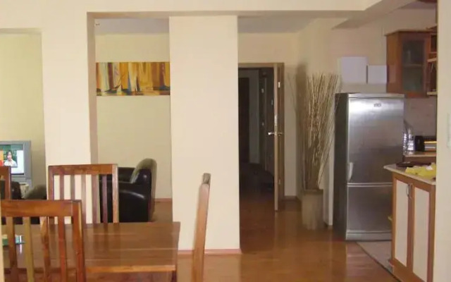 Balchik English House