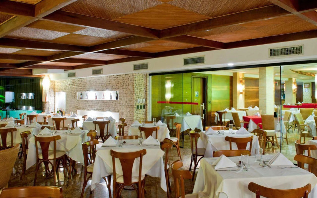 Pontalmar Praia Hotel