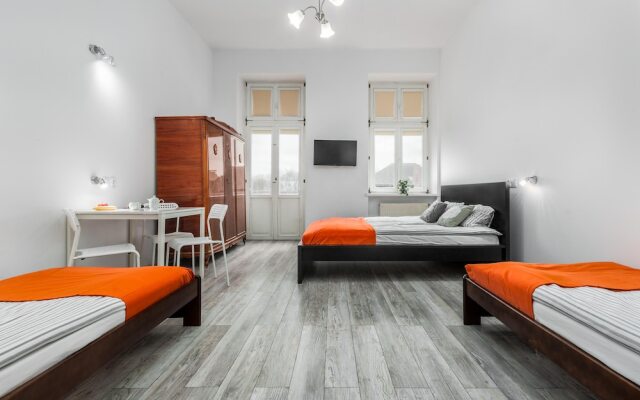 HOSTEL Puffa Lux, Noclegi Warszawa Centrum, Karowa 31