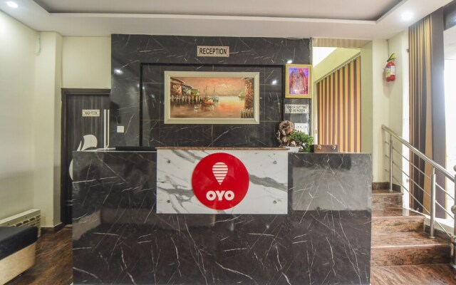 OYO 15428 Hotel Grand Hills