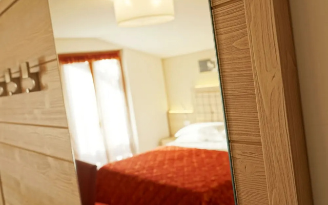 Hotel Alpina