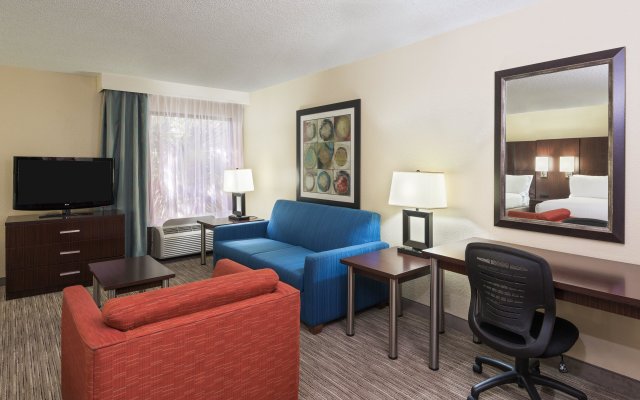 Holiday Inn Express Hotel & Suites Ft. Lauderdale-Plantation, an IHG Hotel