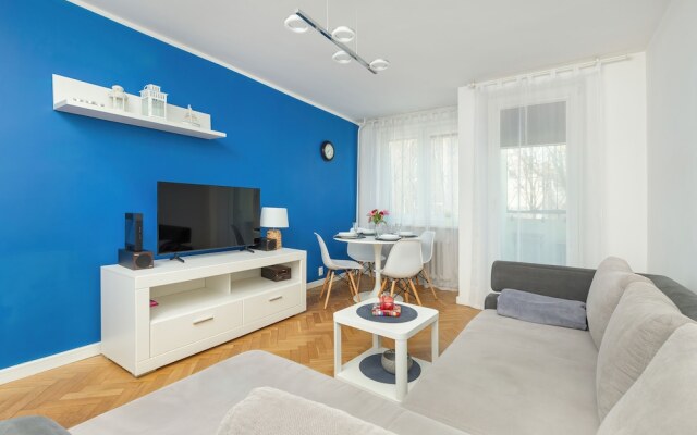 Apartment With Balcony by Renters