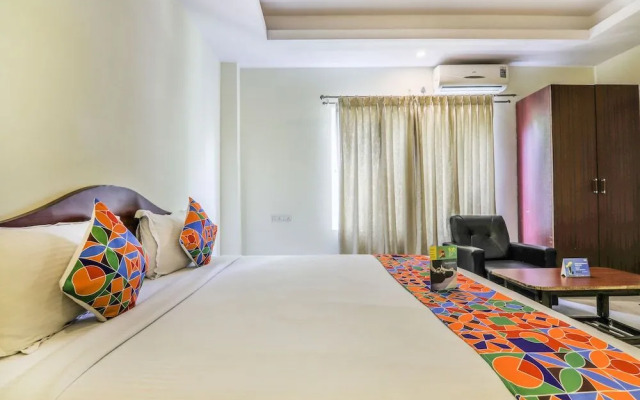 OYO 10335 Platinum Hotel