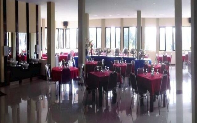 Gumilang Hotel
