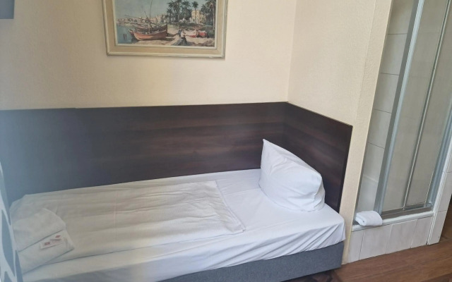 Hotel Am Stuttgarter Eck