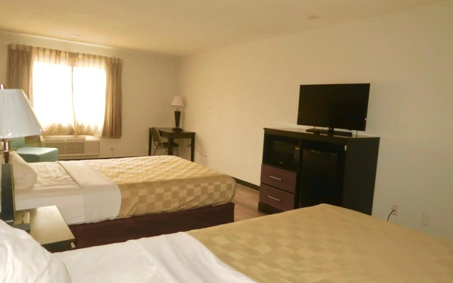 Motel 6 Elkhart, IN