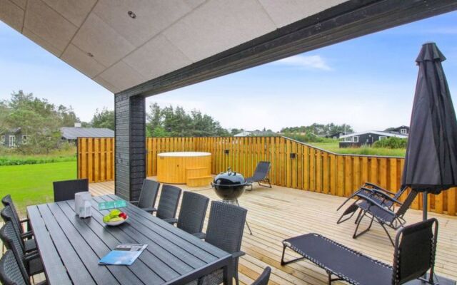 "Nayati" - 700m from the sea in NW Jutland