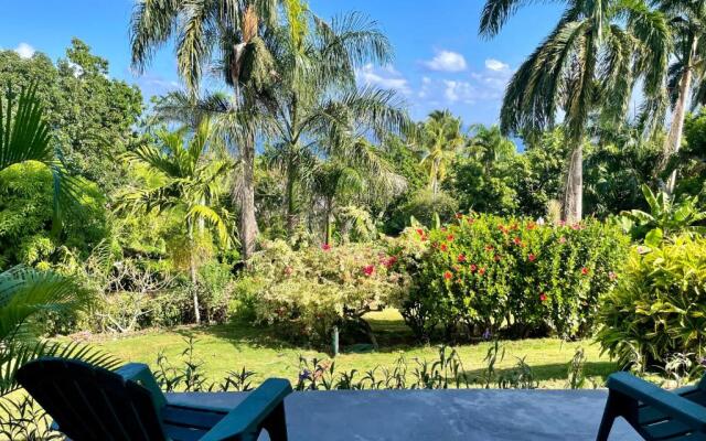 Catalina Tropical Lodge