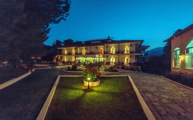 Sintrivanis Hotel