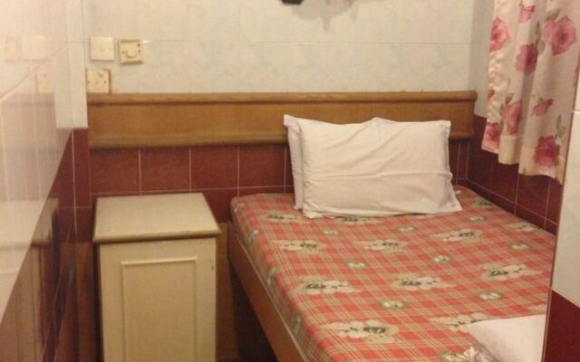 Kowloon New Hostel