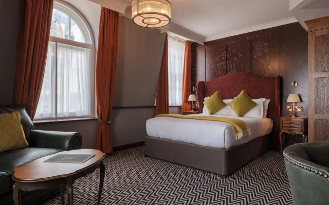 The Sanctuary House Hotel