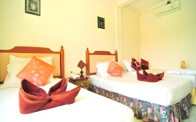 Baan Karon Hill Phuket Resort