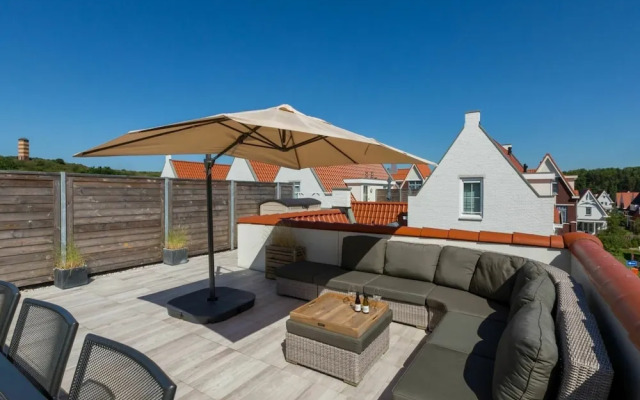 Luxurious Apartment in Koudekerke With Parking