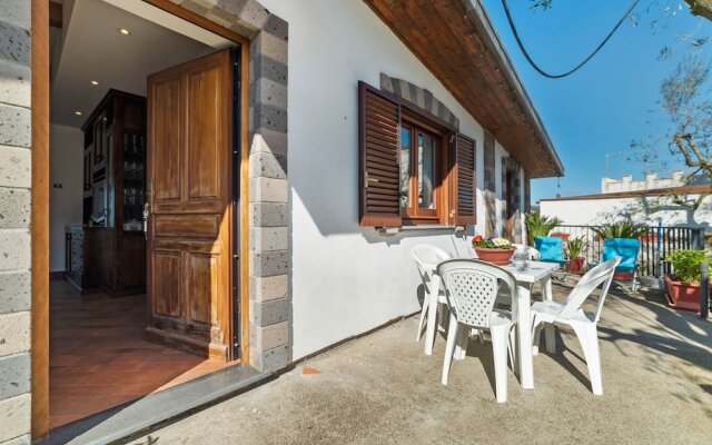 Lovely Holiday Home in Massa Lubrense With Whirlpool
