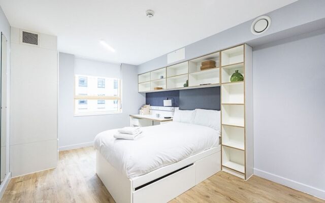 Magnificent Rooms Studios And Apartments