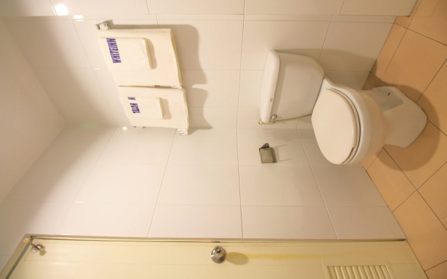 OYO 471 Sunshine Apartment