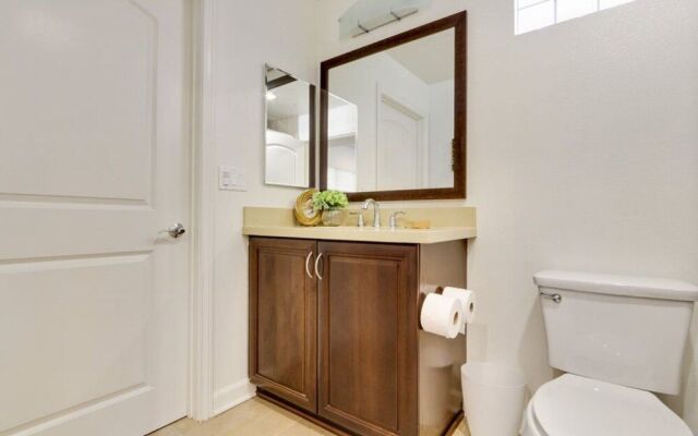 Lavish Suites At Bel Air