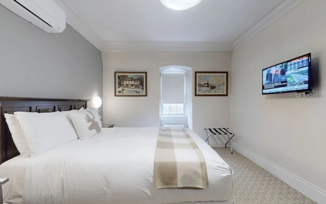 The University Club of Toronto