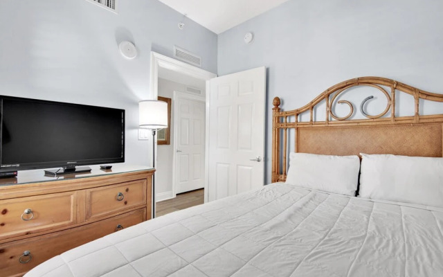 Calypso 2-1502 West