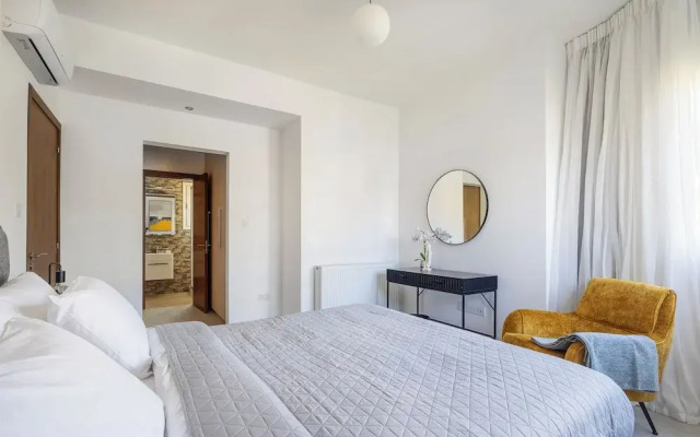 Agios Tychon Luxury Villa With Private Pool