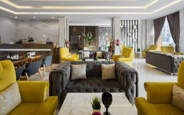 Mirada Purple - Al Waha