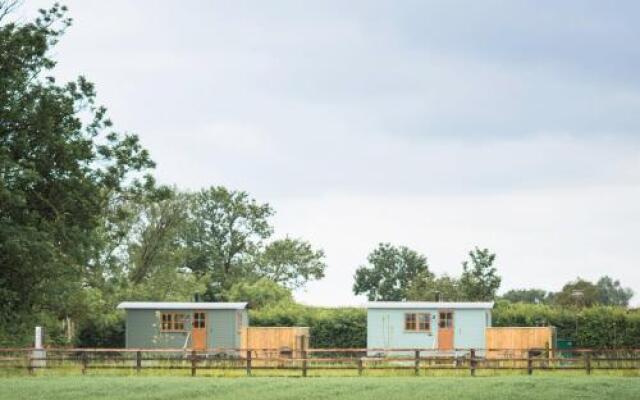 Morndyke Shepherds' Huts