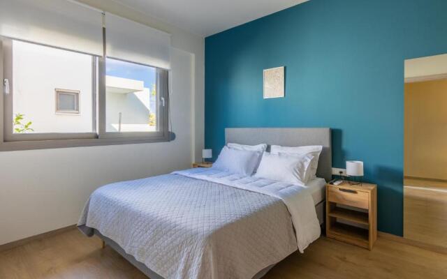 3 Bedroom Minimal Villa with Stunning Sea View