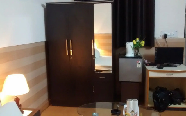Hotel Mangalam Palace - Lucknow Airport
