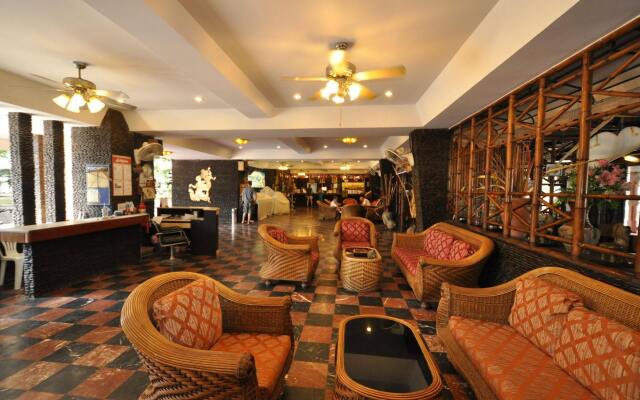 Basaya Beach Hotel & Resort