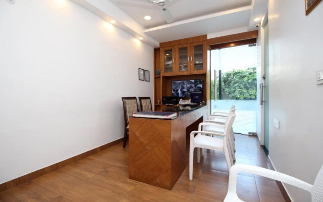 Chanson Hotels By OYO Rooms