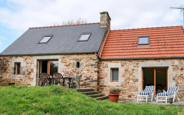 Holiday Home Entre Terre et Mer - PML102