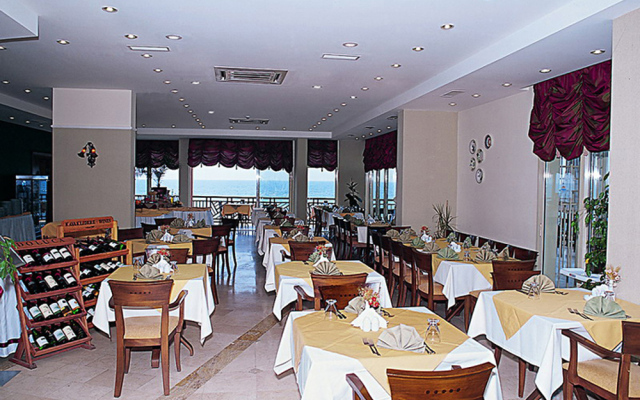 Grand Sahin's Gumuldur Resort