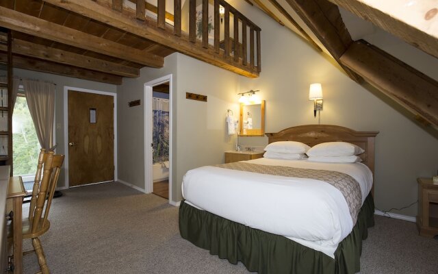 Columbine Inn at Taos Ski Valley