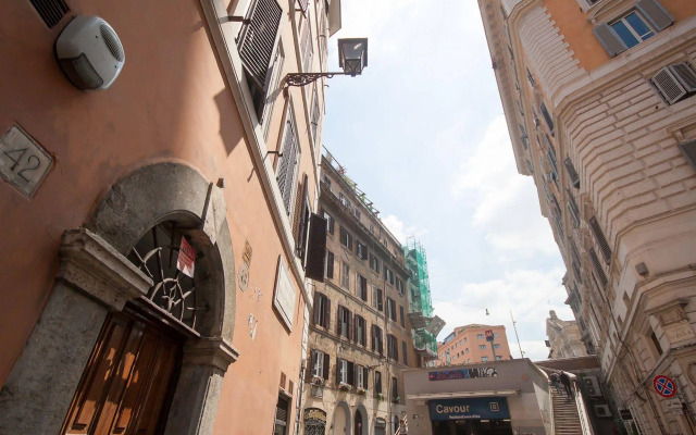 Rome Accommodation - Monti