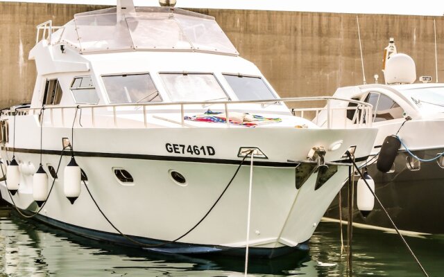 Motoryacht Christine The Angel