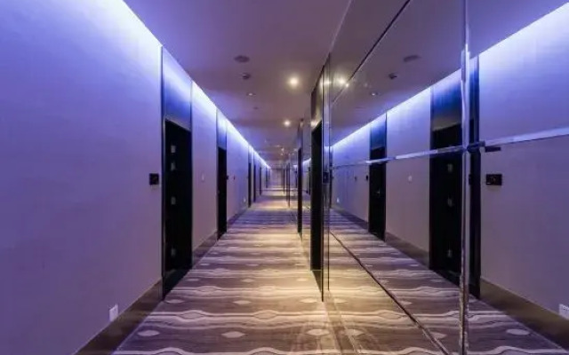 Orange Hotel (Wuxi Oufeng Street Huishan Ancient Town Branch)