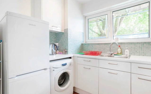 Modern 2 Bedroom Apartment in Stockwell