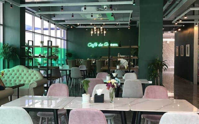 The Clover Hotel