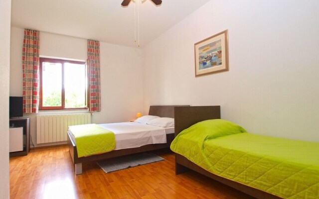 Rooms Ivica 1452