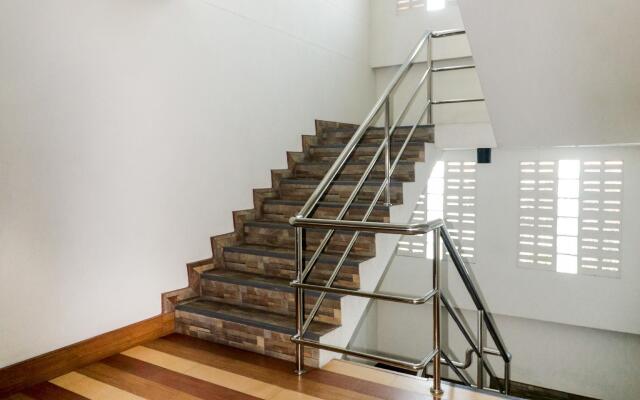 Ja Siam City by OYO Rooms