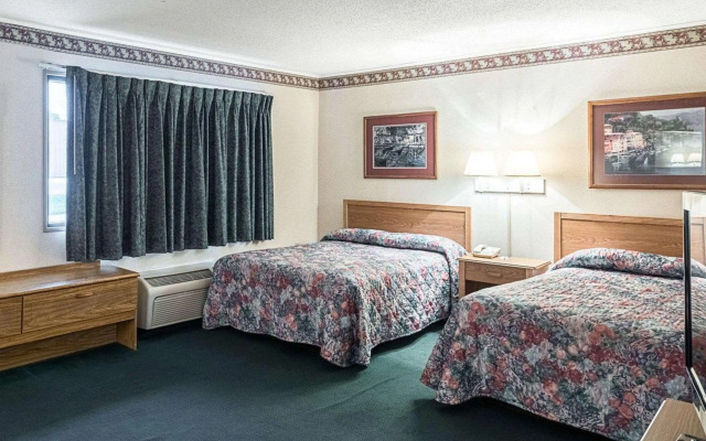 Rodeway Inn And Suites