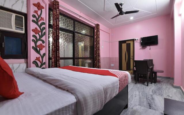 OYO 43148 Hotel Classio