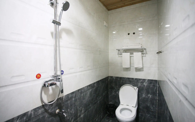 Pingyao Guang Xian Yuan Hotel